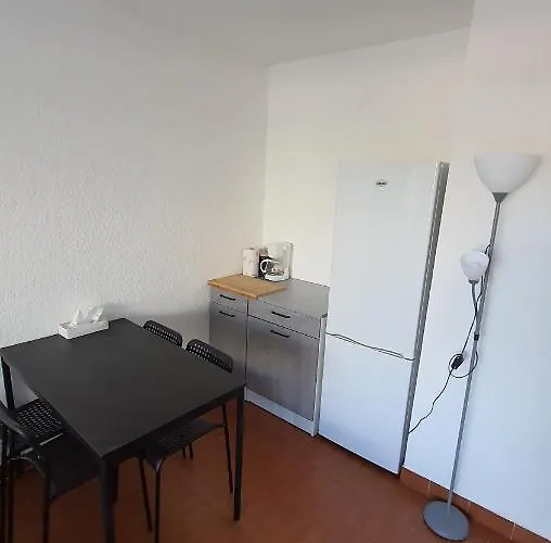 24137 Port Camargue, Piscine, Climatisation, 4 Personnes Apartament Le Grau-du-Roi